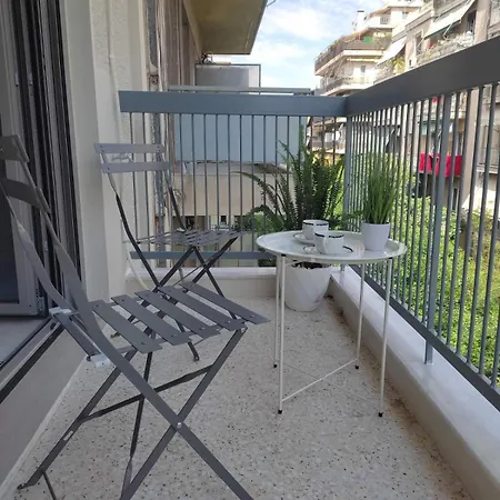 Apartment Dafnis View-pipinou 85 Athens
